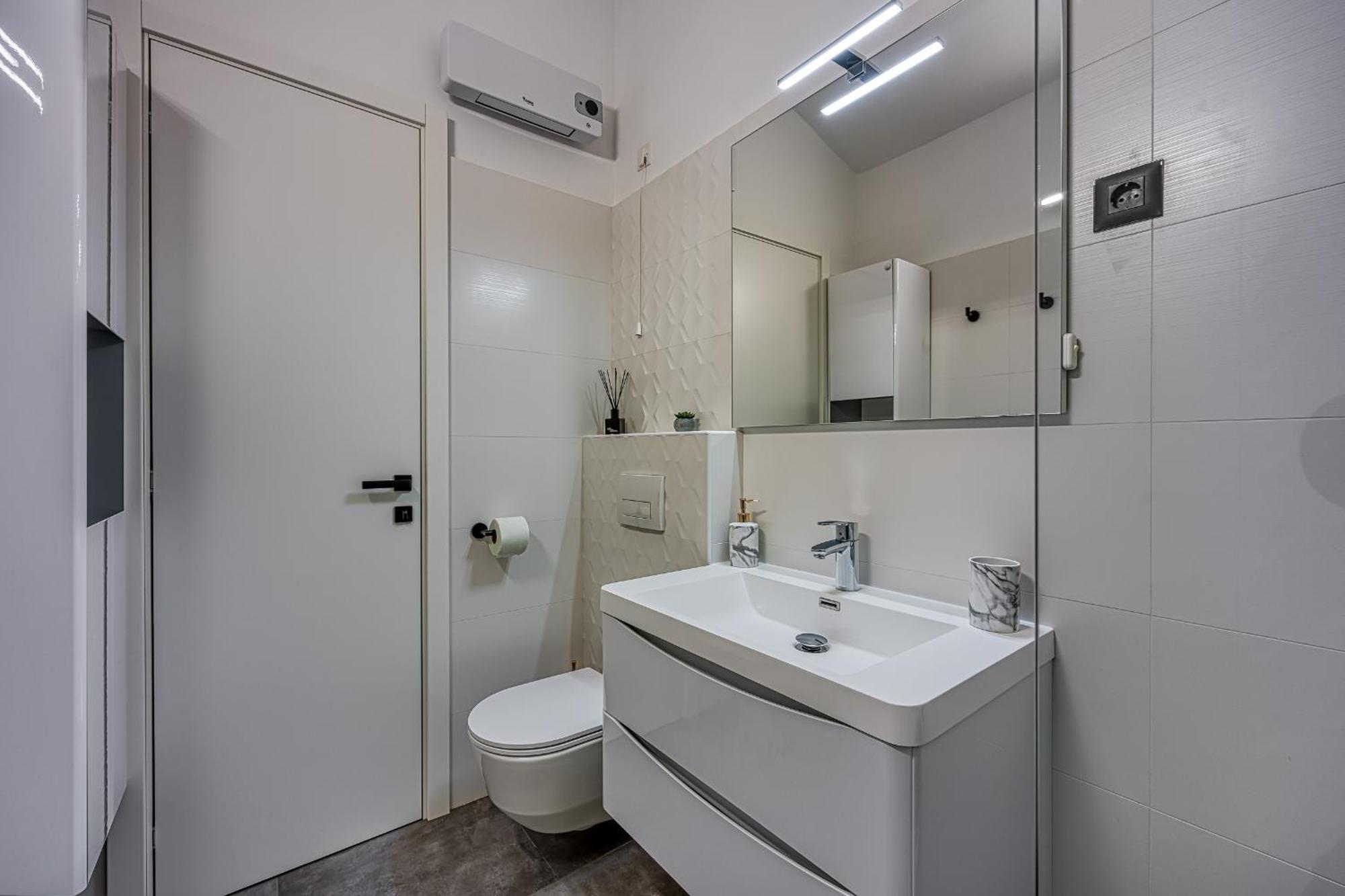 Sara Luxury In Center Apartment Porec